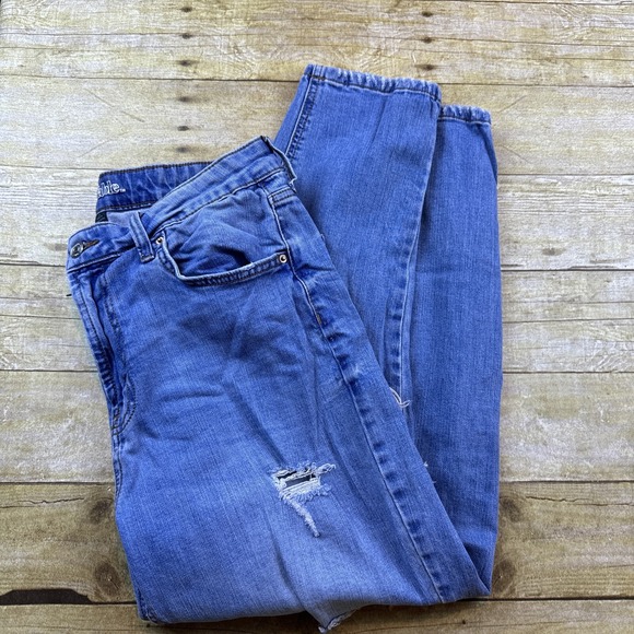 Wild Fable High Rise Mom Jeans Distressed Women's Size 12 Light‎ Wash - Picture 8 of 15